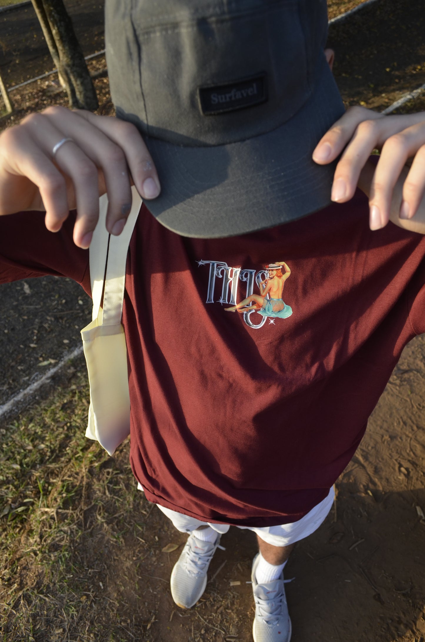 Camiseta Streetwear This.company Sexy Chrome Vinho
