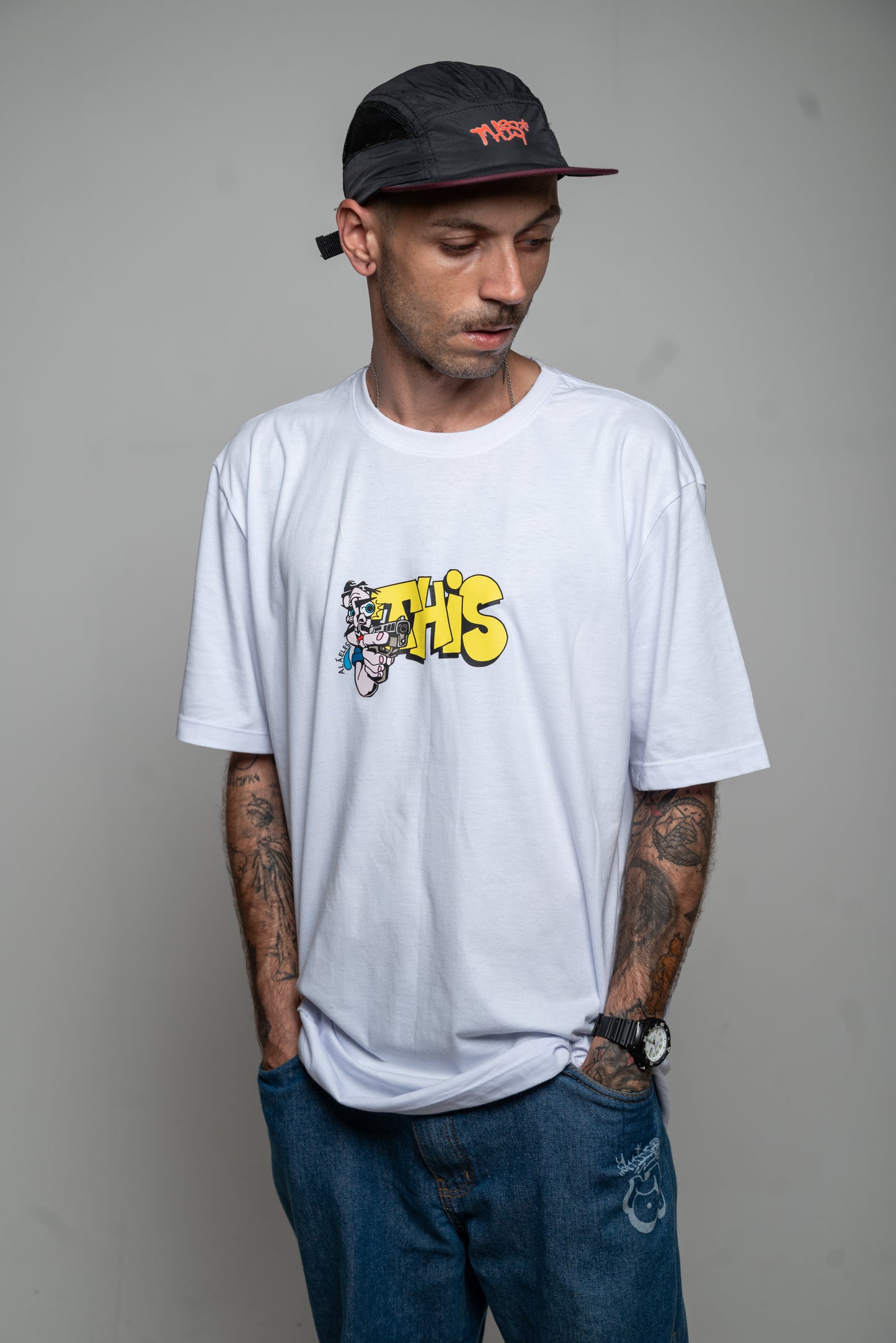 Camiseta Na Miuda Graffiti This.company Branca