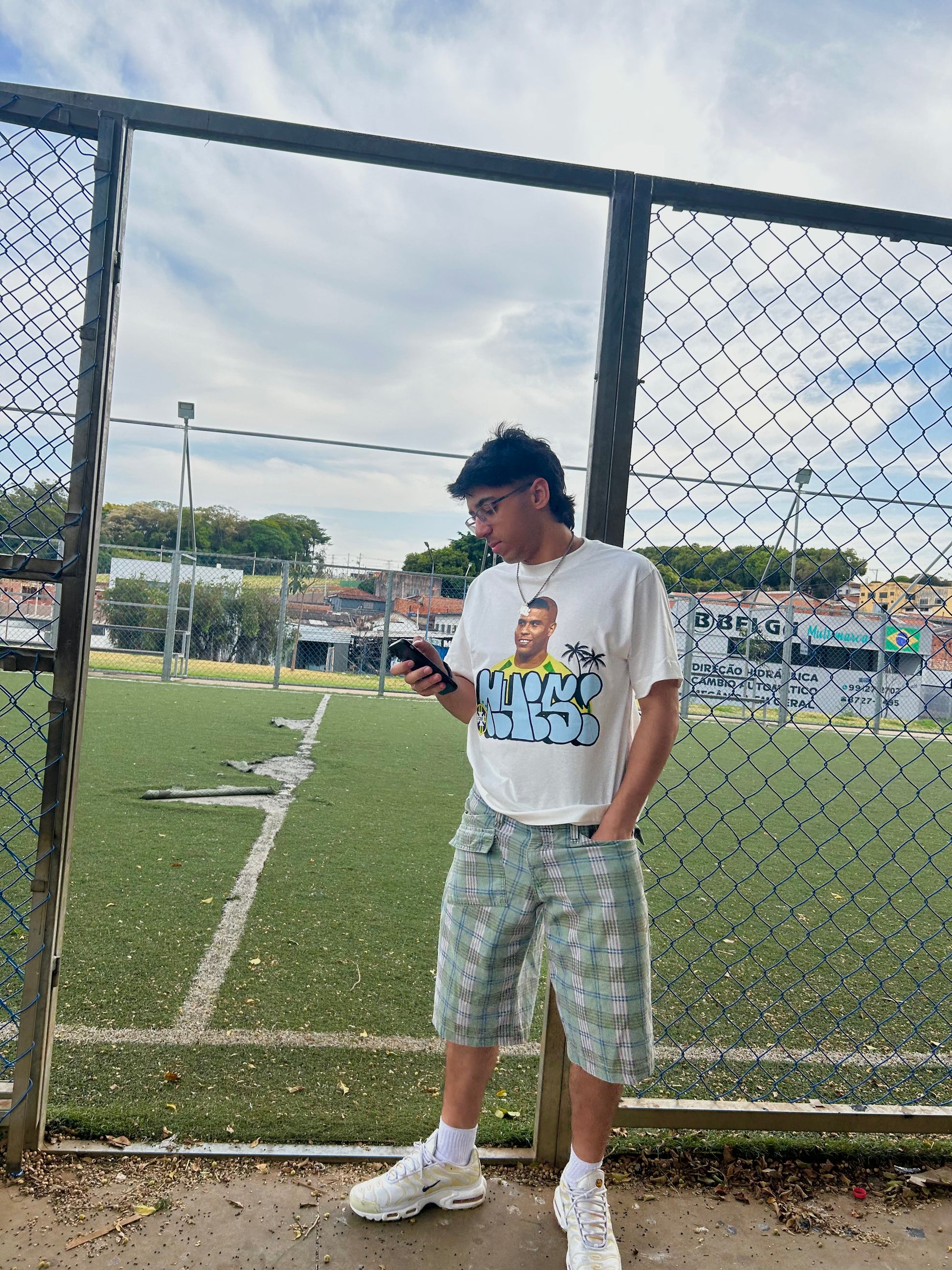 CAMISETA "FENOMENAL" OFF-WHITE STREET