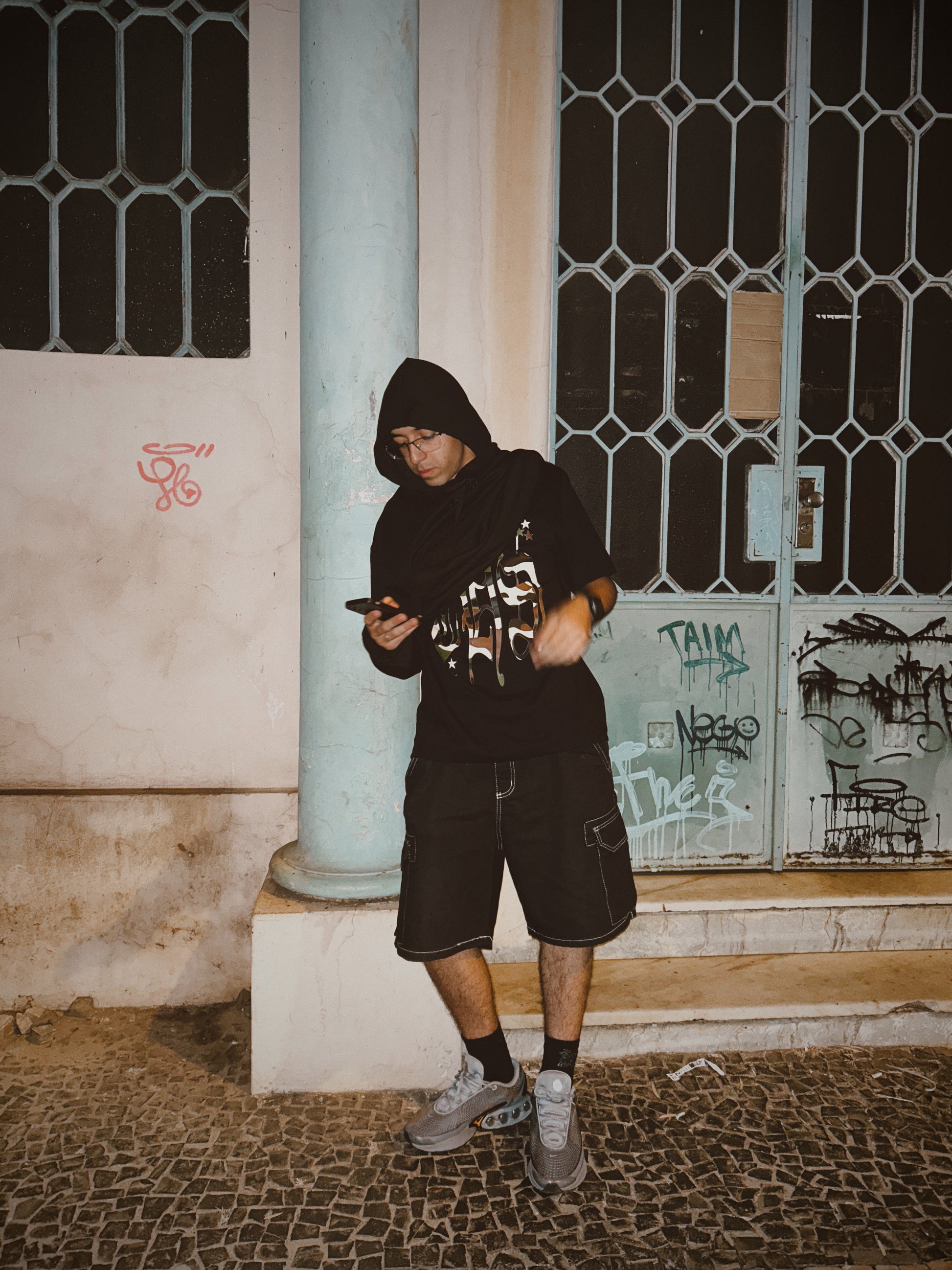 CAMISETA PRETA CAMO MILITAR THIS.COMPANY