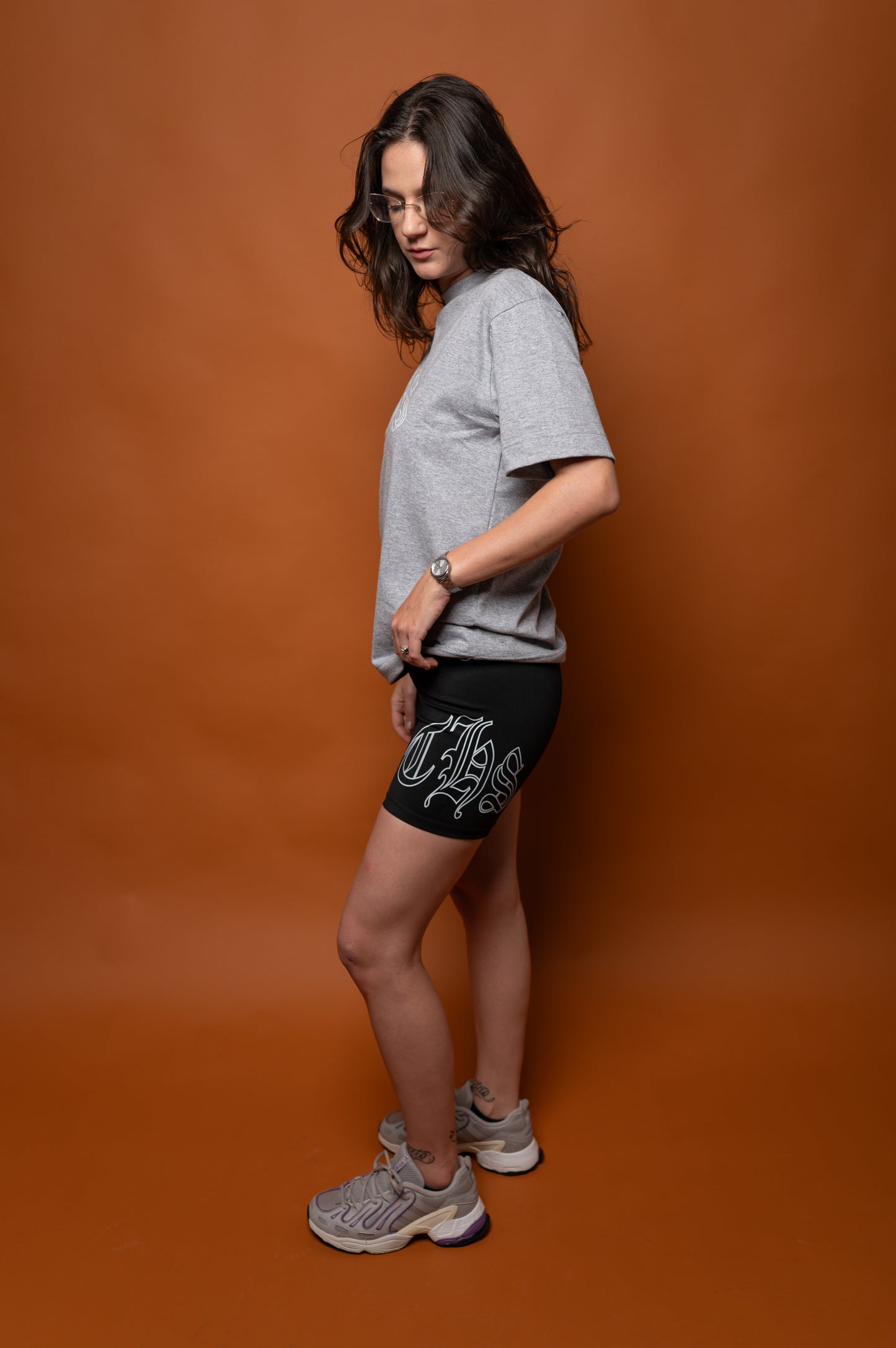 Short legging feminino streetwear "THS" Preto
