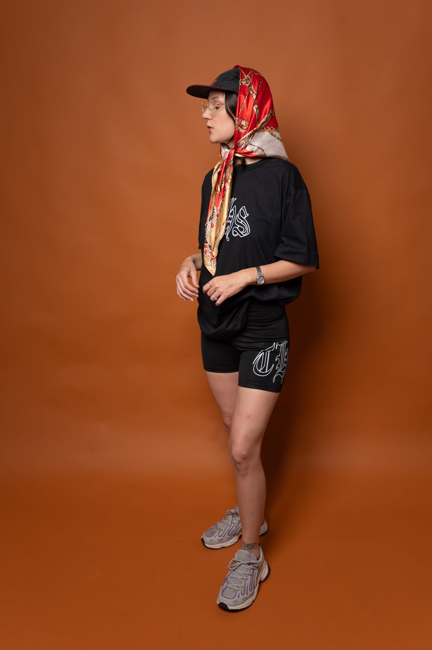 Short legging feminino streetwear "THS" Preto